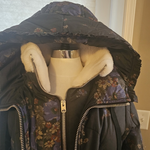 Coach Dark Floral Puffer Coat - Picture 6 of 16
